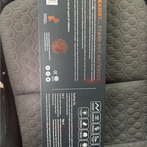 Pin Straight Hair Straightener - Picture 3 of 4